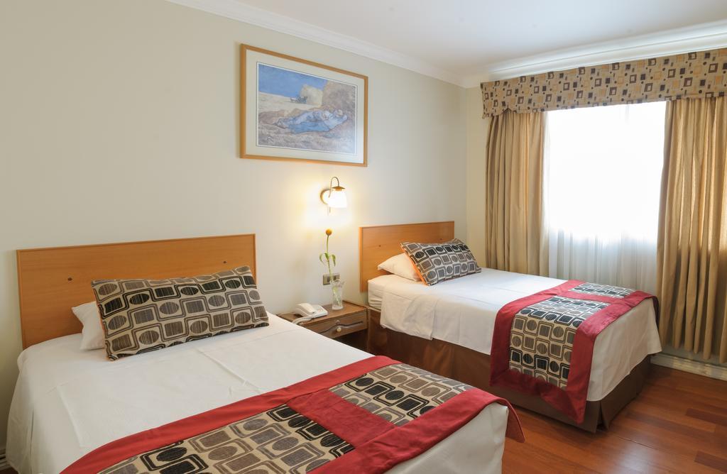 Hotel Plaza Concepcion Bagian luar foto